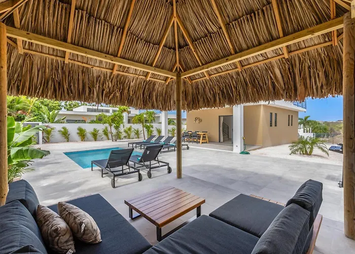 Villa Tropical Escape