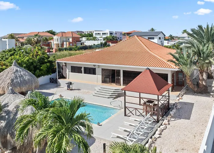 Villa Curasea